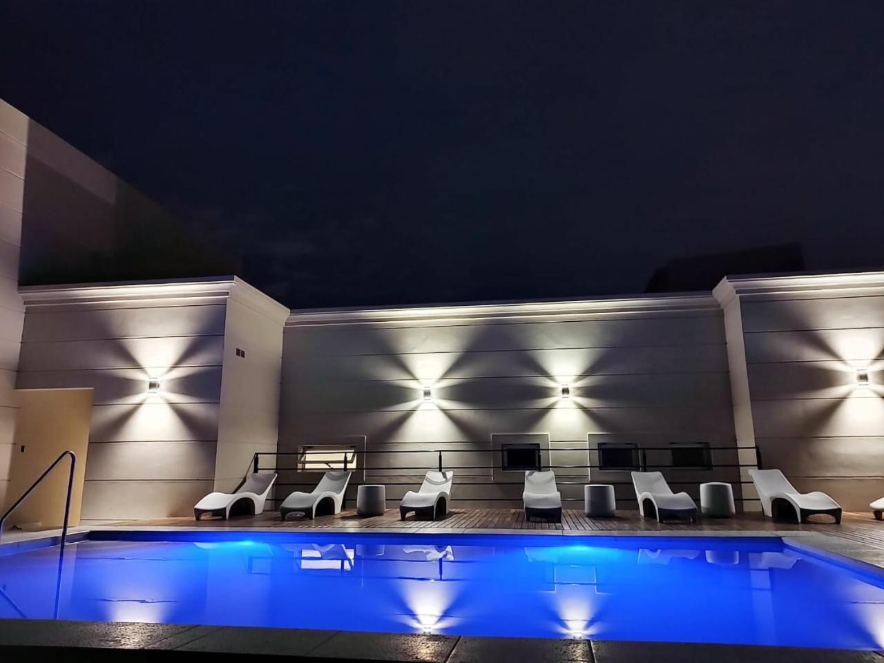 Hotel Alvarado Suites Salta Buitenkant foto